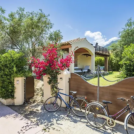 Dalila Semesterbostad Tertenìa